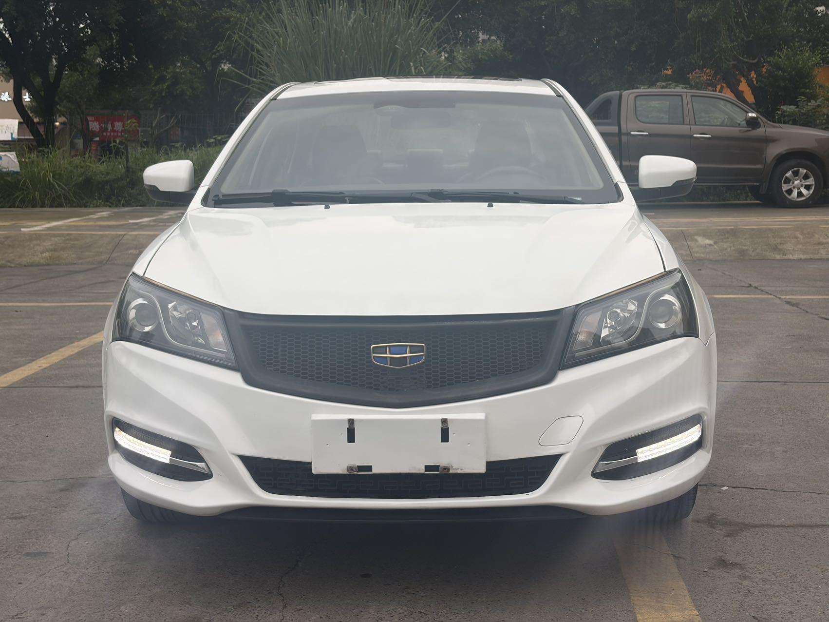 GEELY Emgrand 2017 #2 GEELY Emgrand 2017 car image #2