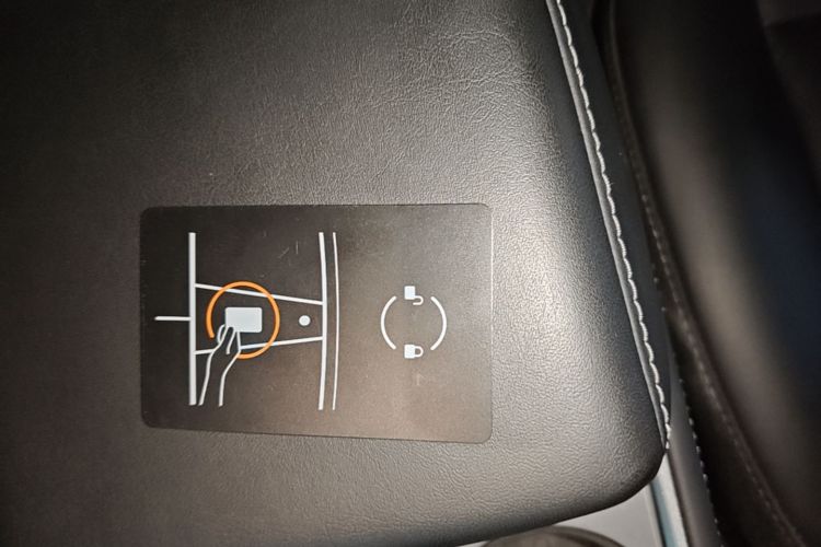 Tesla Model 3 2023 #9 Tesla Model 3 2023 car image #9
