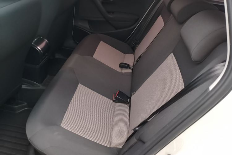 Volkswagen Polo 2018 #13 Volkswagen Polo 2018 car image #13