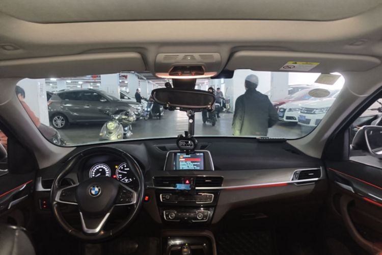 BMW X1 2018 #18 BMW X1 2018 immagine di auto #18