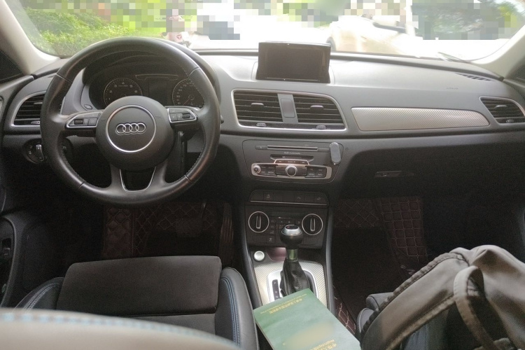Audi Q3 2018 #12 Audi Q3 2018 car image #12