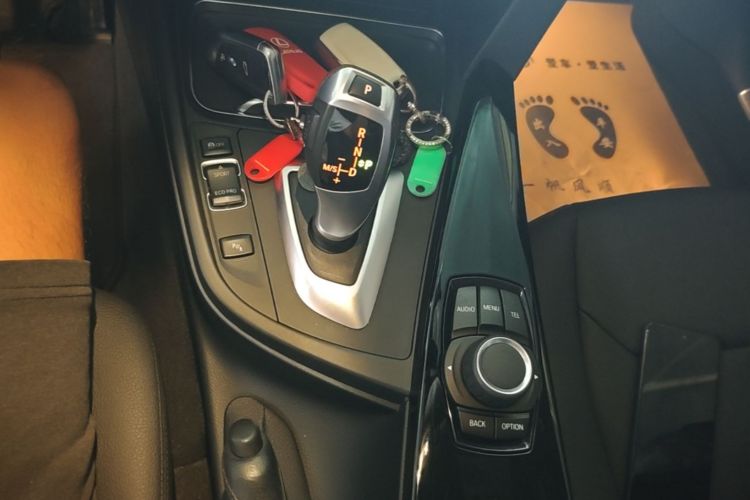 BMW 3 Series 2017 #14 BMW 3 Series 2017 car image #14