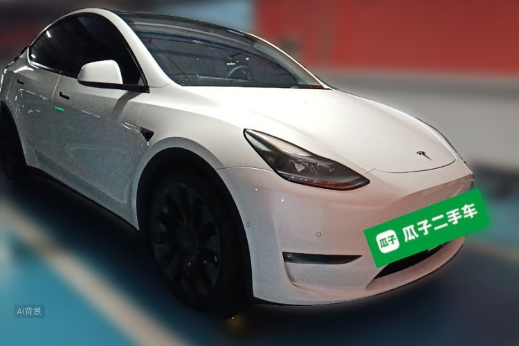 Tesla Model Y 2023 #4 Tesla Model Y 2023 car image #4