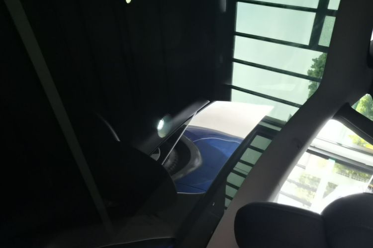 Tesla Model Y 2022 car image #18