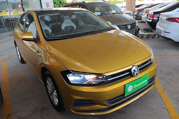 Volkswagen Polo 2021 car image #4