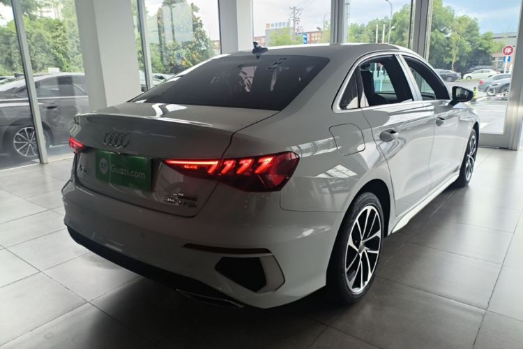 Audi A3 2021 immagine di auto #7