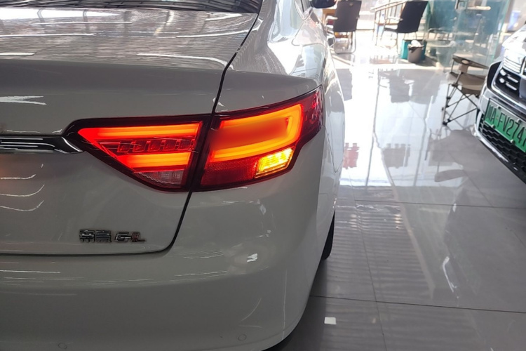GEELY Emgrand GL 2020 car image #8