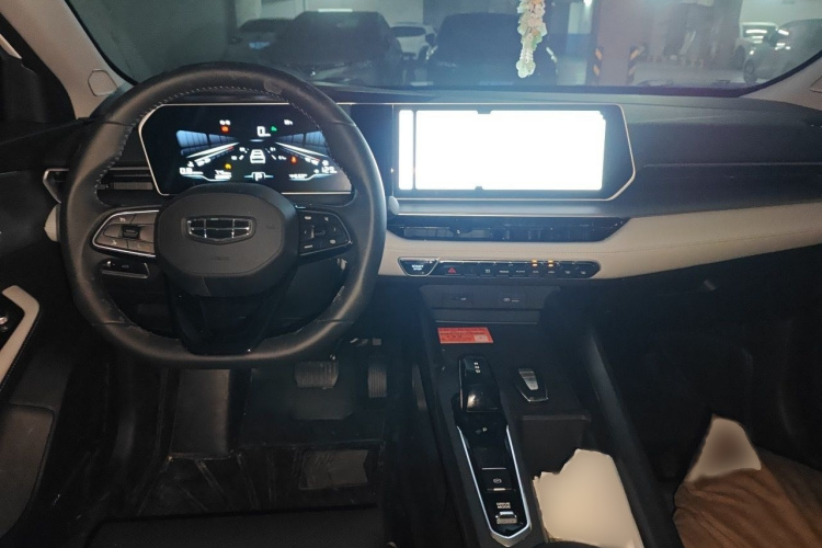 GEELY Binray 2024 #12 GEELY Binray 2024 صورة سيارة #12