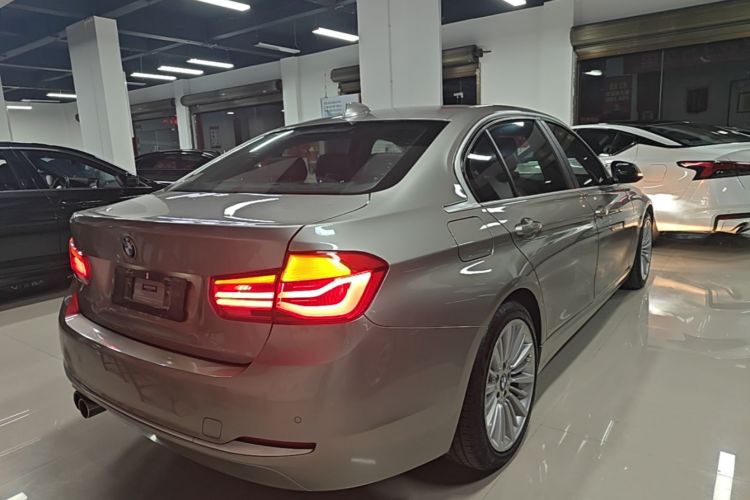 BMW 3 Series 2017 #7 BMW 3 Series 2017 car image #7