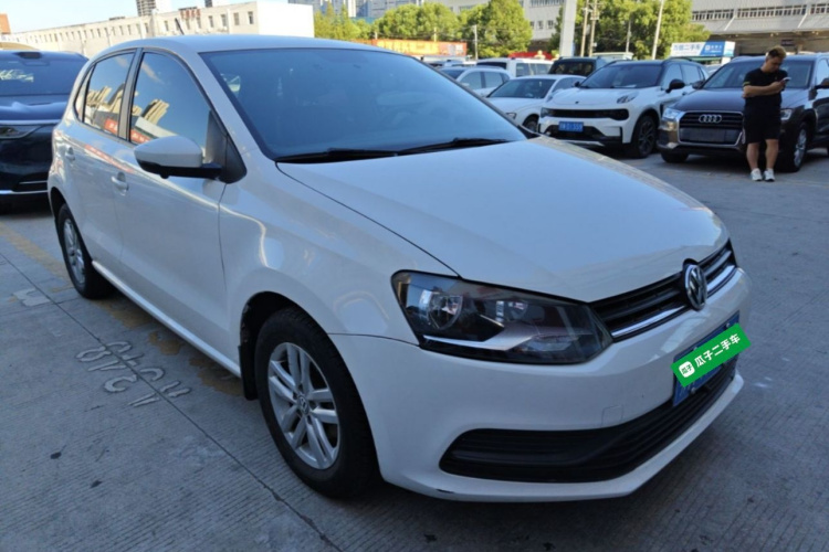 Volkswagen Polo 2019 #4 Volkswagen Polo 2019 car image #4