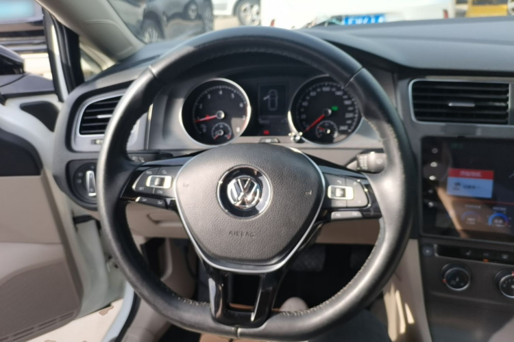 Volkswagen Golf 2015 #11 Volkswagen Golf 2015 car image #11