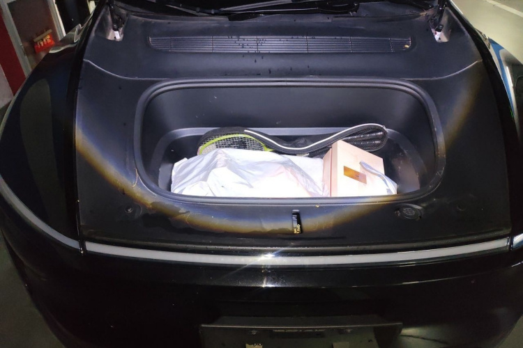 Tesla Model Y 2025 #18 Tesla Model Y 2025 car image #18