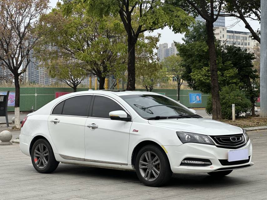 GEELY Emgrand 2017 car image #3