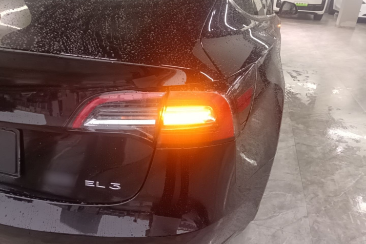 Tesla Model 3 2022 #8 Tesla Model 3 2022 car image #8