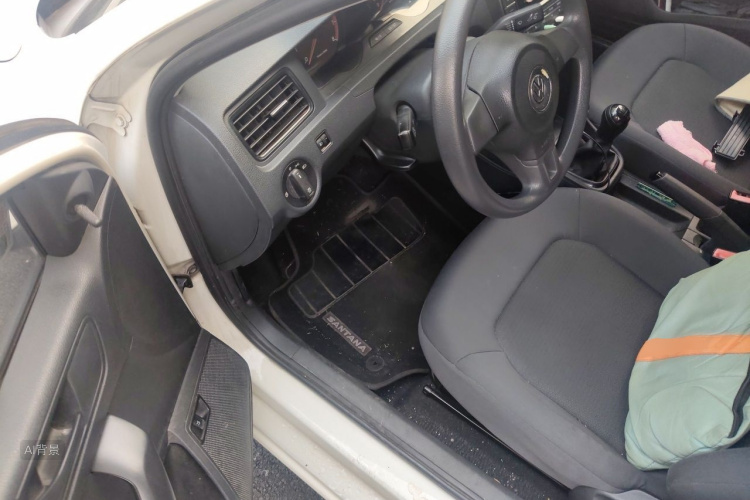 Volkswagen Santana 2015 car image #18