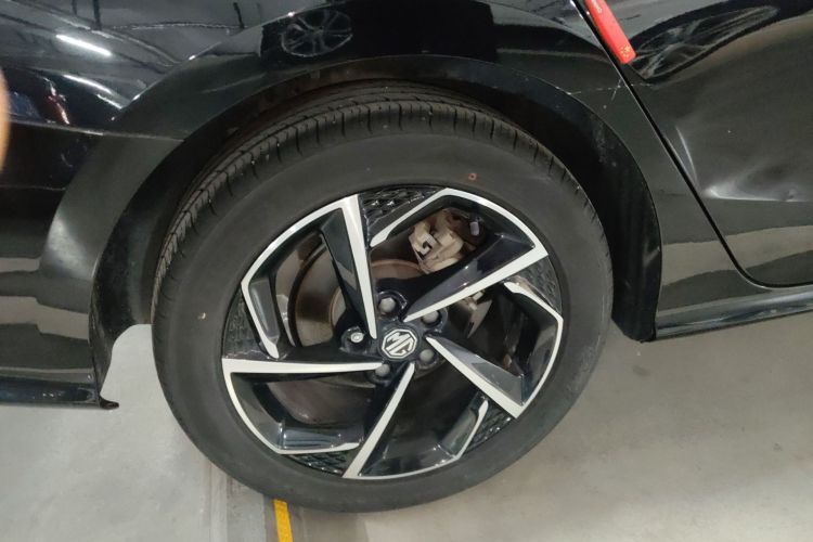 MG 5 2022 imagen de coche #10