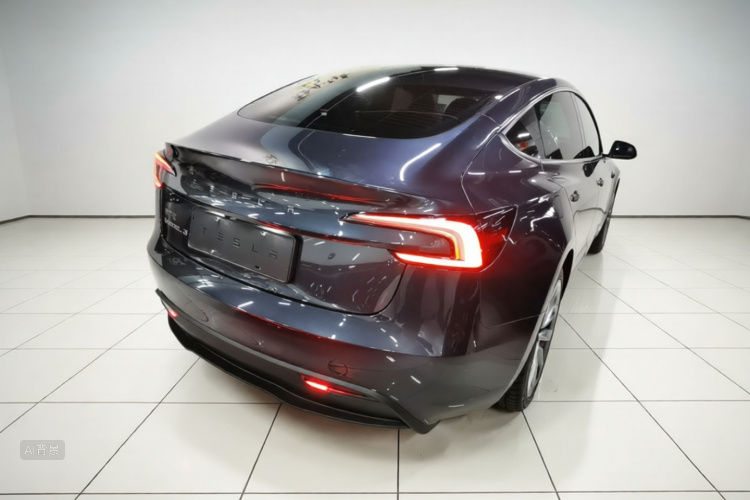 Tesla Model 3 2024 #7 Tesla Model 3 2024 immagine di auto #7