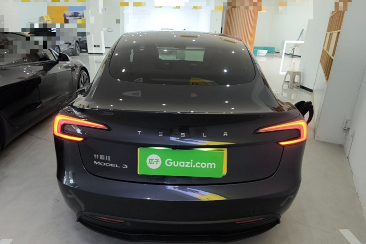 Tesla Model 3 2024 #6 Tesla Model 3 2024 immagine di auto #6