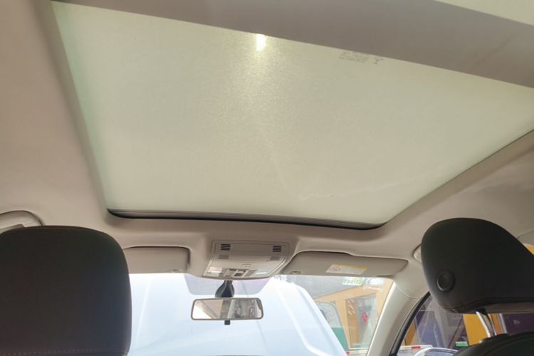 Volkswagen Tharu 2019 car image #18