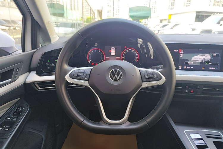 Volkswagen Golf 2022 #17 Volkswagen Golf 2022 car image #17