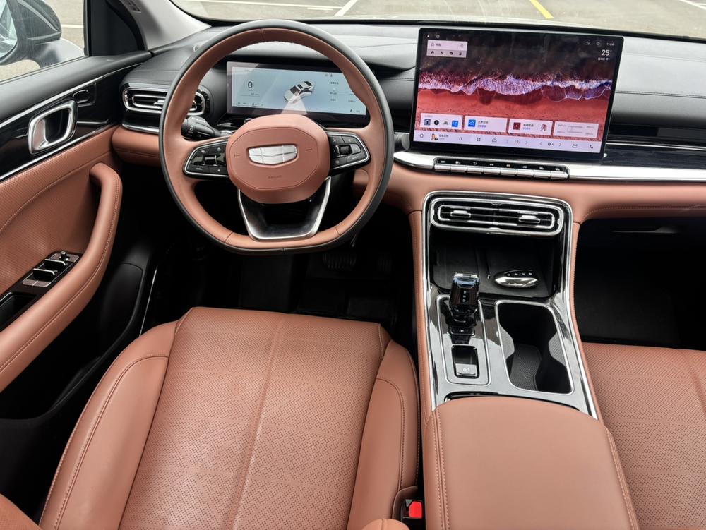 GEELY Emgrand 2025 #10 GEELY Emgrand 2025 car image #10