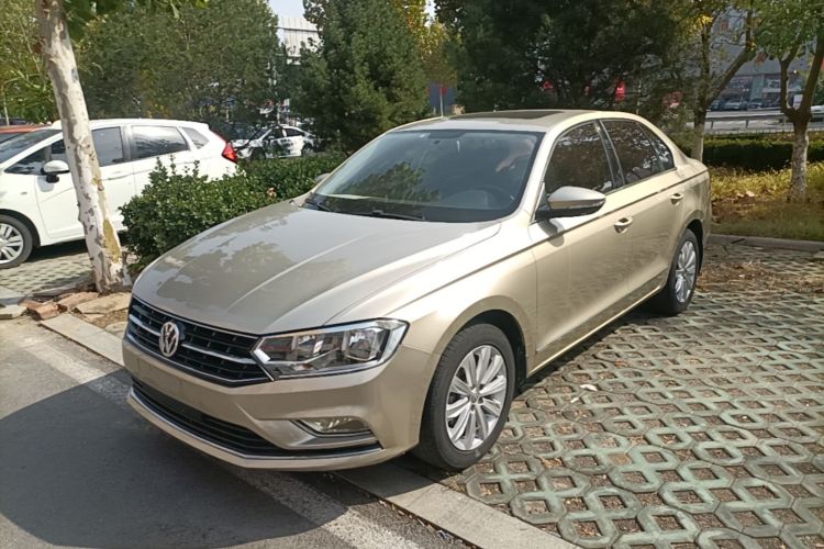 Volkswagen Bora 2016 immagine di auto #2