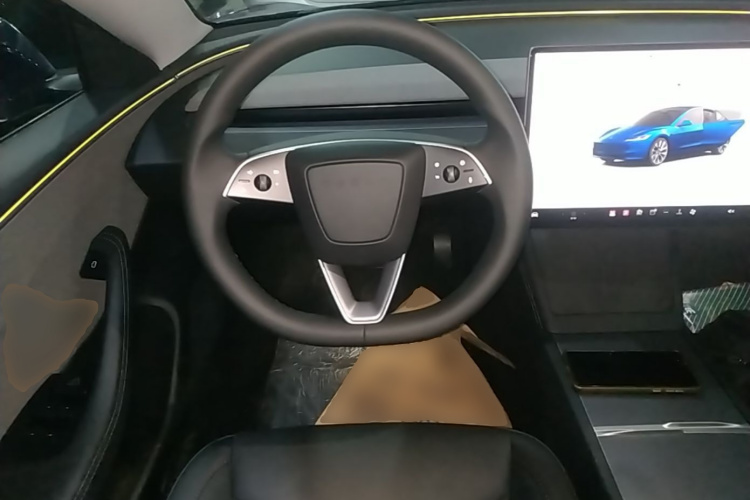 Tesla Model 3 2025 #14 Tesla Model 3 2025 car image #14