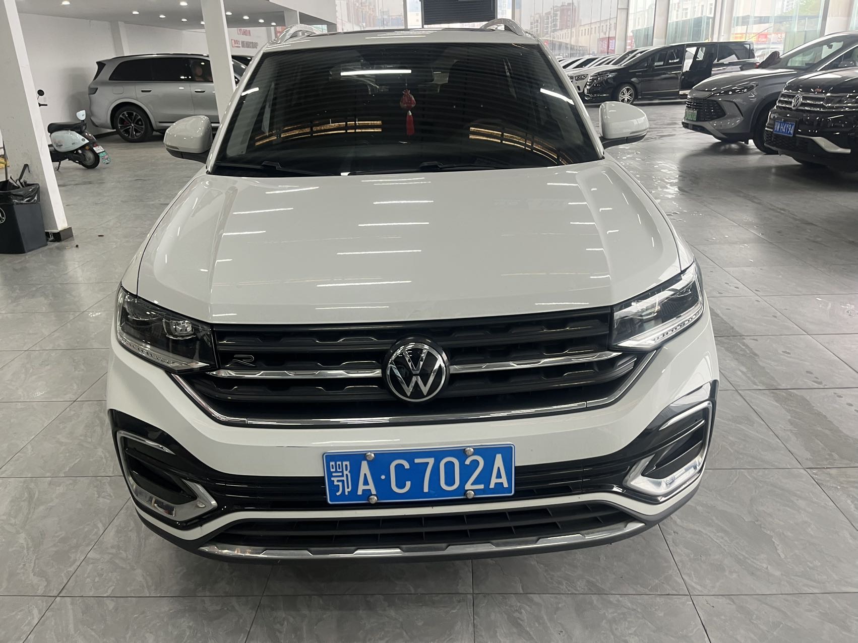 Volkswagen Tacqua 2021 #2 Volkswagen Tacqua 2021 car image #2