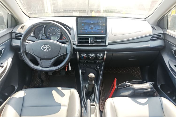 Toyota Vios 2015 car image #10