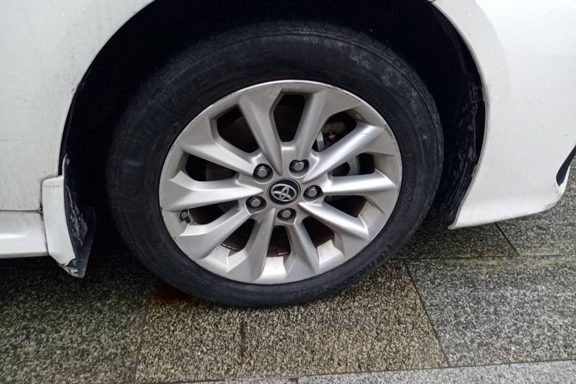 Toyota Corolla 2019 #9 Toyota Corolla 2019 car image #9