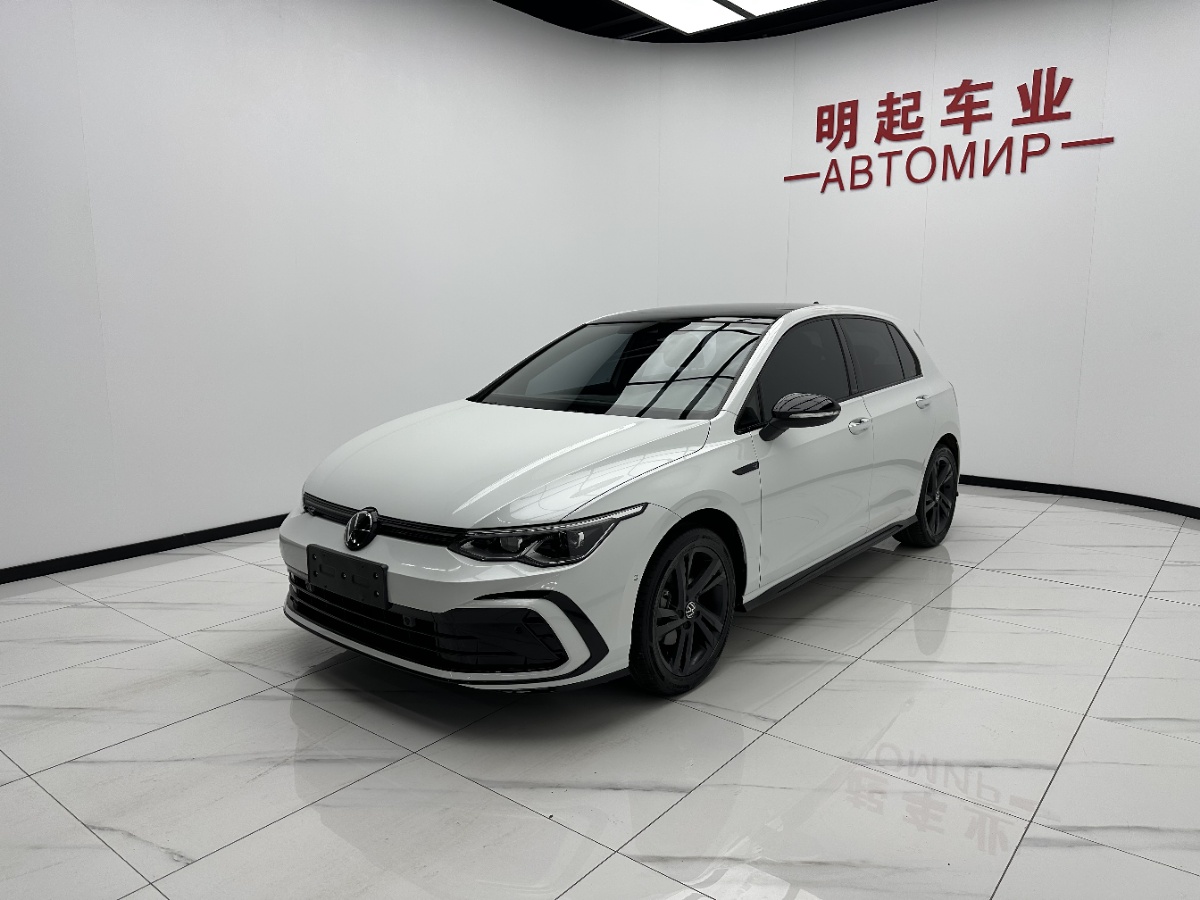 Volkswagen Golf 2022 car image #4