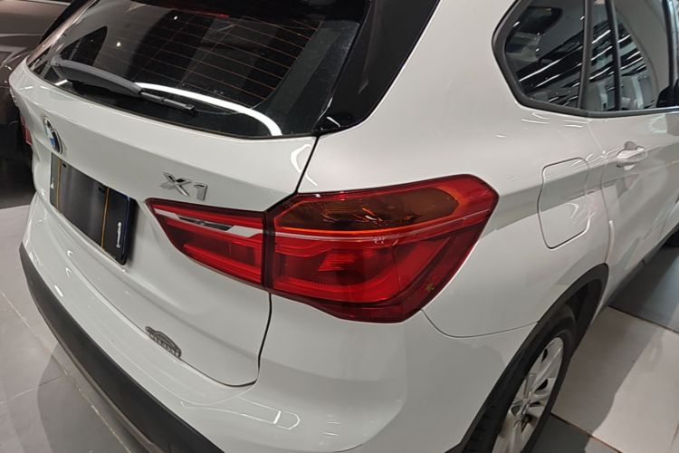 BMW X1 2017 car image #8