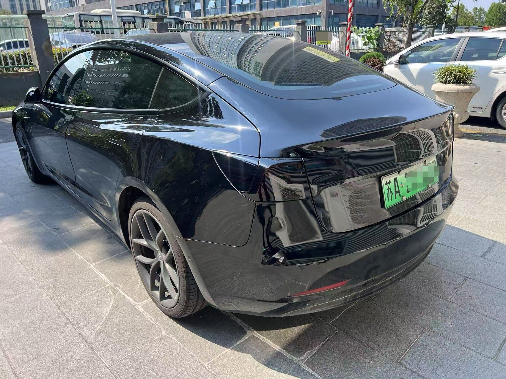 Tesla Model 3 2022 #2 Tesla Model 3 2022 car image #2