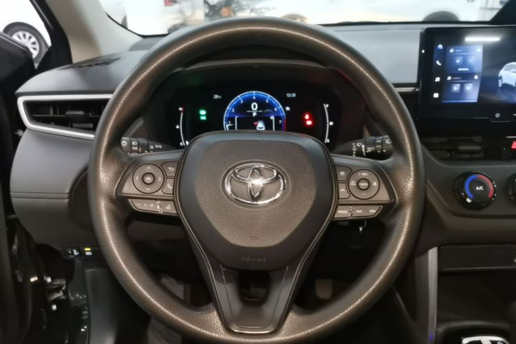Toyota Corolla Cross 2024 #11 Toyota Corolla Cross 2024 car image #11