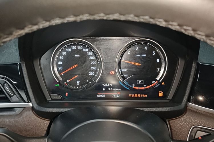 BMW X1 2021 car image #12
