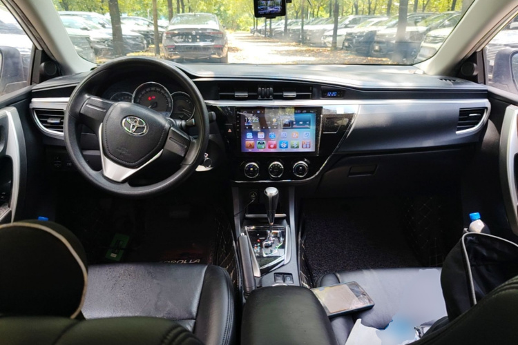 Toyota Corolla 2017 #11 Toyota Corolla 2017 car image #11