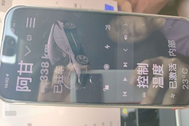 Tesla Model 3 2022 immagine di auto #10