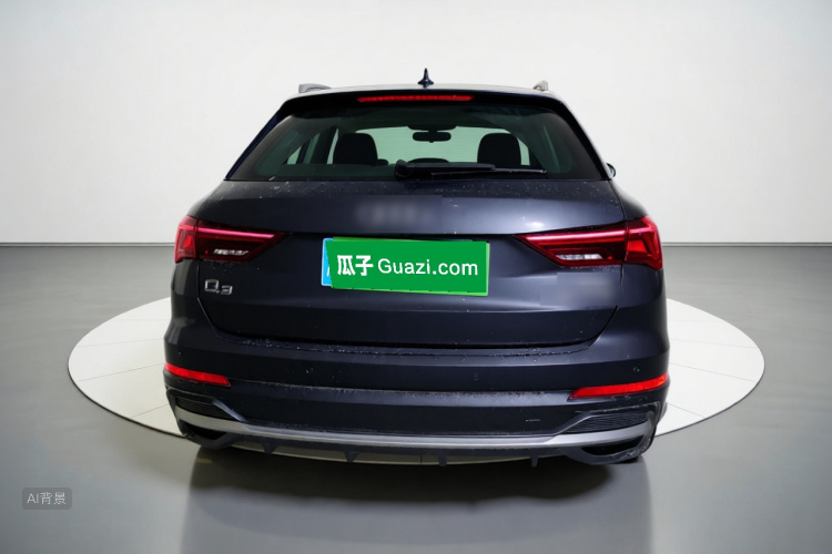 Audi Q3 2021 car image #6
