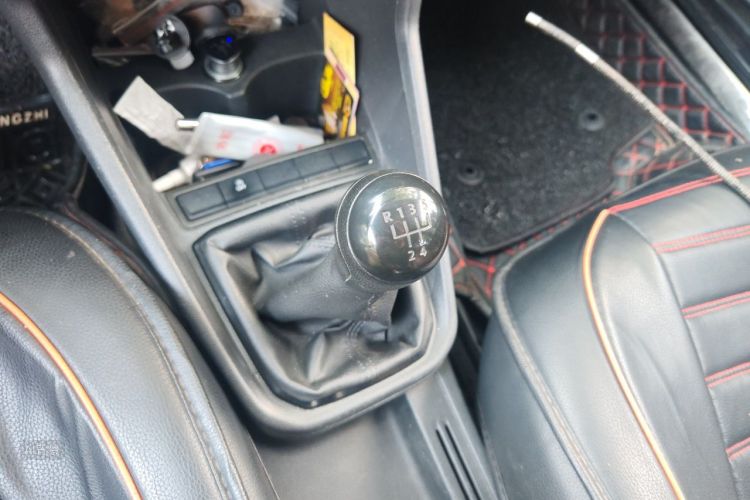 Volkswagen Santana 2019 car image #16