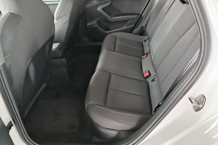 Audi A3 2021 immagine di auto #17