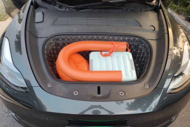 Tesla Model Y 2024 car image #22