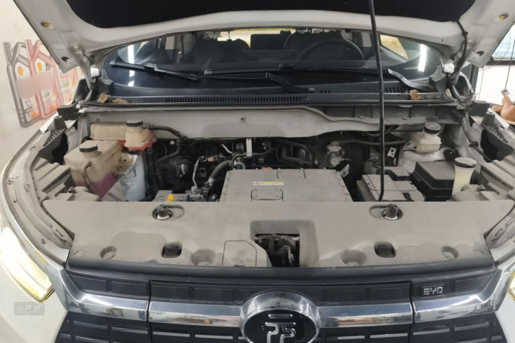 BYD Yuan New Energy 2019 #22 BYD Yuan New Energy 2019 car image #22