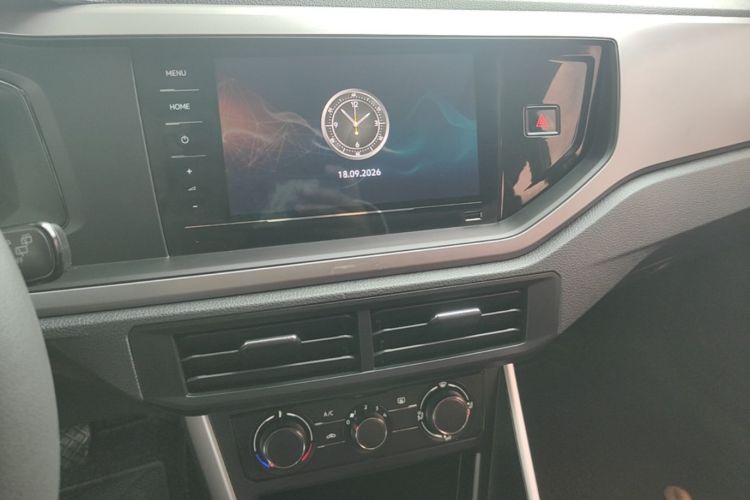 Volkswagen Polo 2021 immagine di auto #13