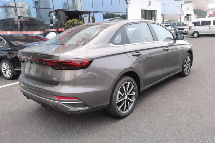 GEELY Emgrand 2025 #7 GEELY Emgrand 2025 car image #7