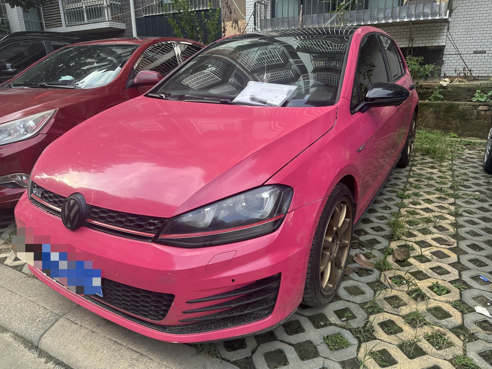 Volkswagen GolfGTI 2016 car image 