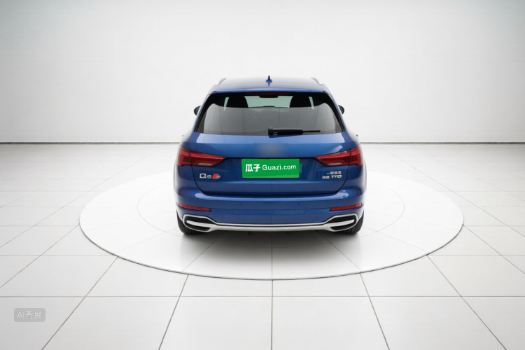 Audi Q3 2020 car image #6