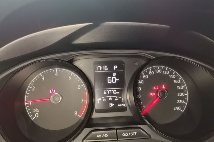 Volkswagen Lavida 2021 car image #12