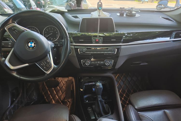 BMW X1 2018 #7 BMW X1 2018 car image #7