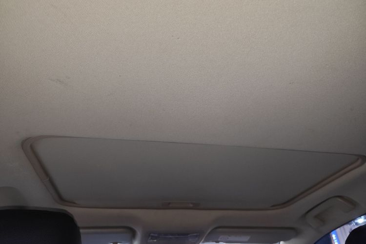 Toyota Corolla 2018 immagine di auto #18