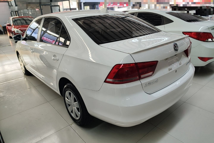 Volkswagen Santana 2016 immagine di auto #7